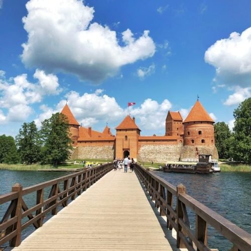 Средновековния замък Тракай в Литва отвън
